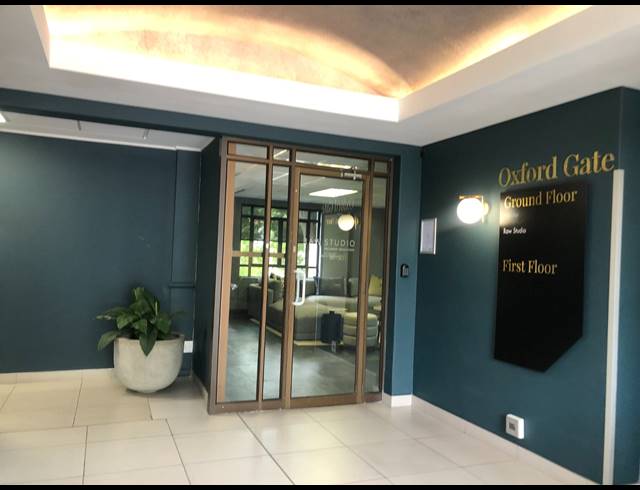 639M² OFFICE TO LET IN HYDE PARK